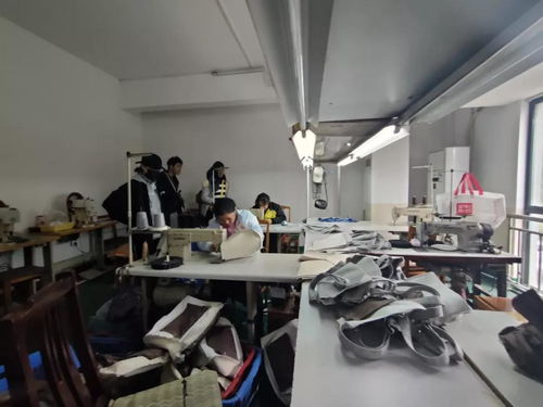 感悟侗鄉文化，把握行業脈絡——百色學院產品設計專業廣西調研與文化藝術交流策劃實踐